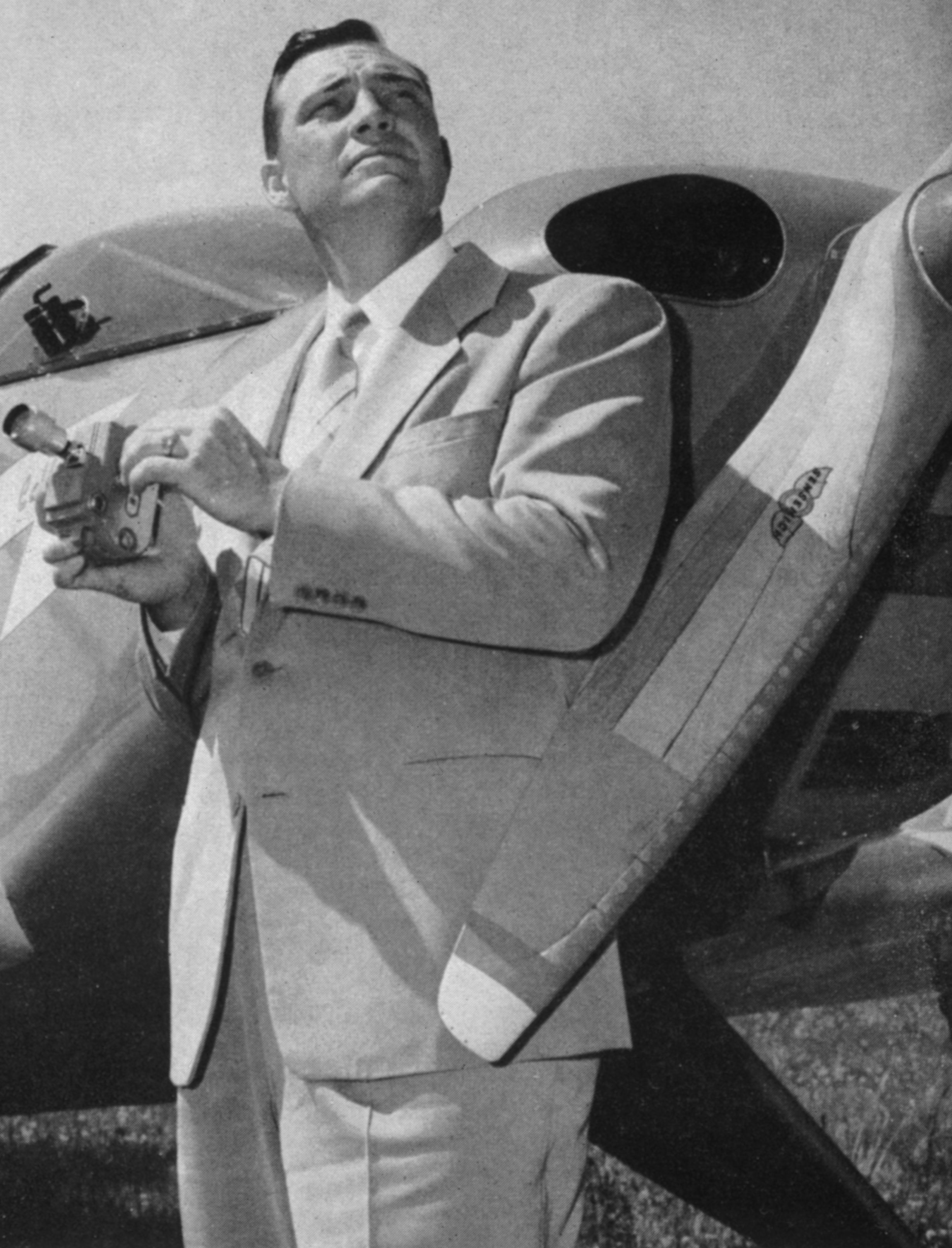 Kenneth Arnold with his CallAir A-2